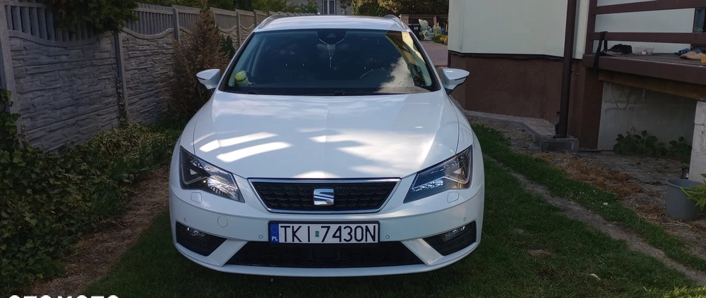 Seat Leon cena 55000 przebieg: 120000, rok produkcji 2017 z Kielce małe 529